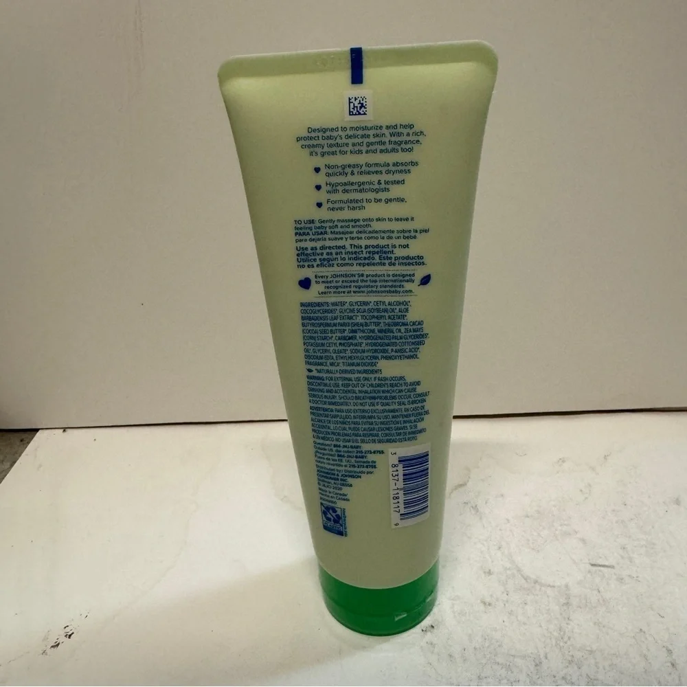 Johnson Baby Creamy Oil Aloe 8 OZ